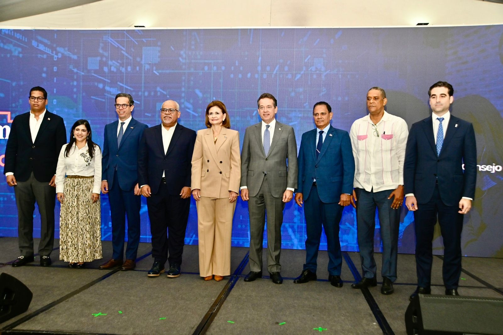 Oficiales Para Portada Oficiales Para Portada